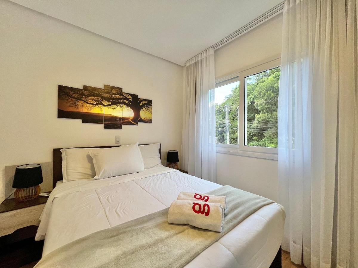 Dom Fioreze 205 - Apto Em Gramado Ao Lado Do Hotel Colline De France 외부 사진